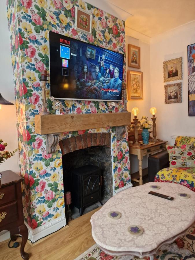 Town Cottage Ground Floor Appartment Bridgend  Exteriör bild
